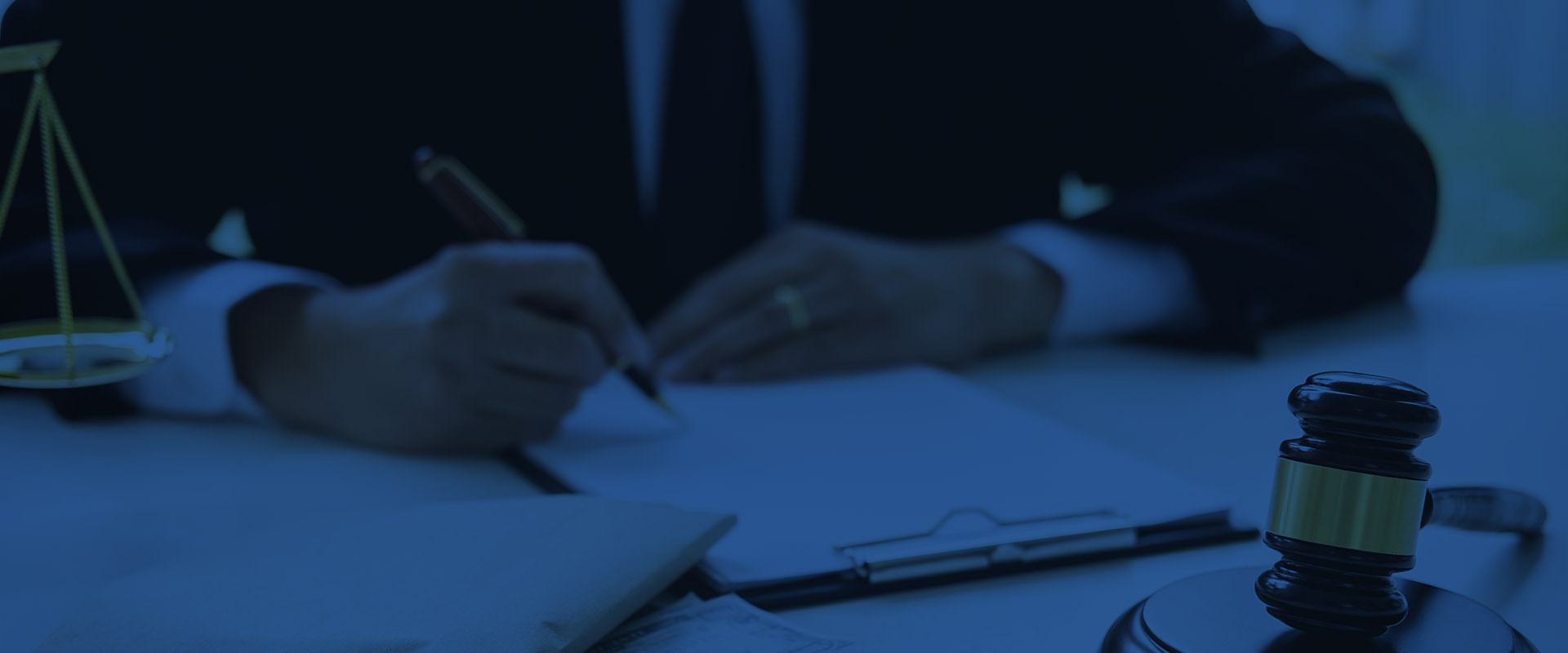 Brindamos Asesoría Legal y Servicios Legales a medida de nuestros clientes.